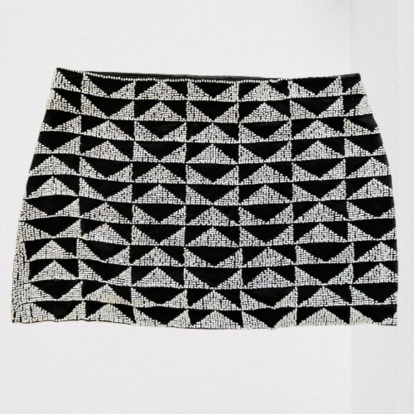 NEW ZARA Embellished Beaded Mini Skirt, Size S - Picture 12 of 16